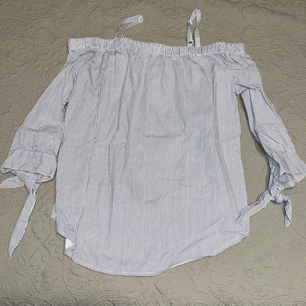 Charlotte Russe Beach Shirt Blue and White Stripe! Size S! NEVER WORN!